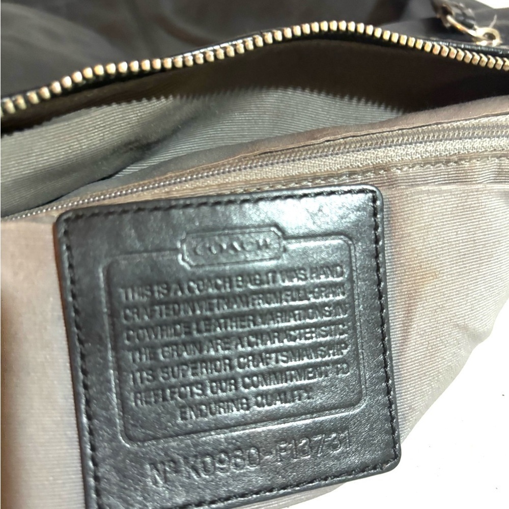 Coach vintage Black Leather Shoulder Bag - Picture 6 of 9